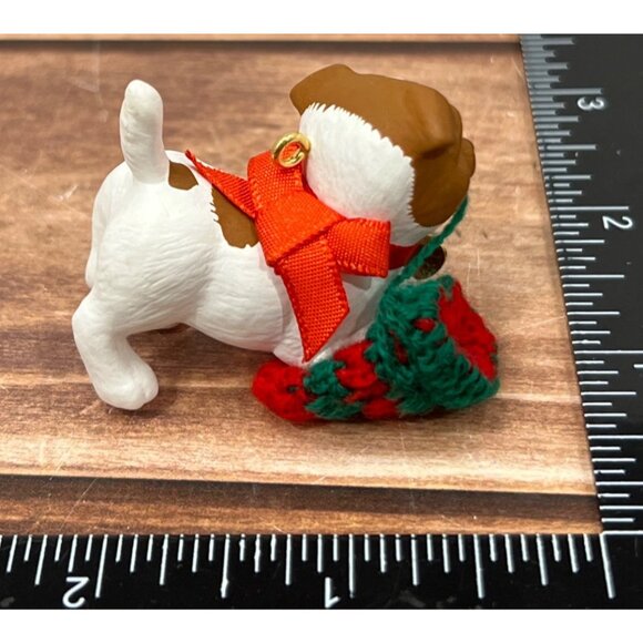 2002 HALLMARK KEEPSAKE ORNAMENT QX8006 PUPPY LOVE WITH BEANIE TOBOGGAN BOW - Picture 7 of 12